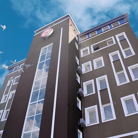 Hotel An-2 Kharkiv Extérieur photo