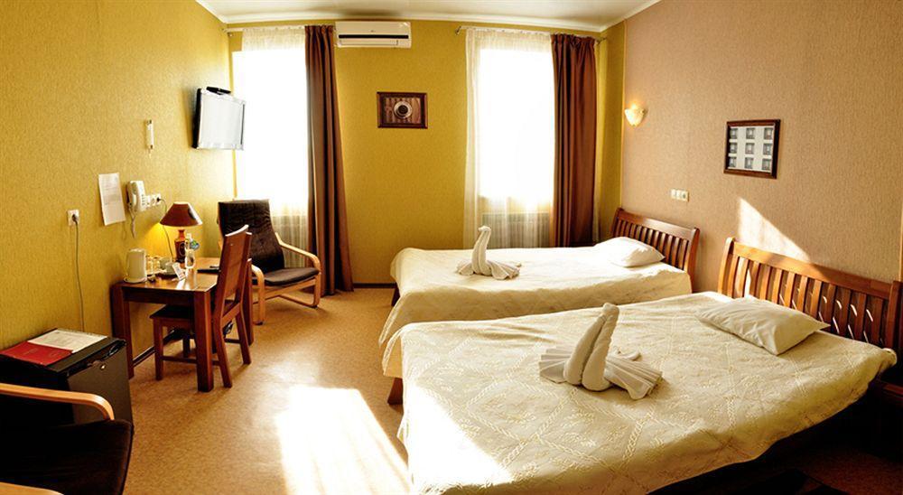 Hotel An-2 Kharkiv Extérieur photo