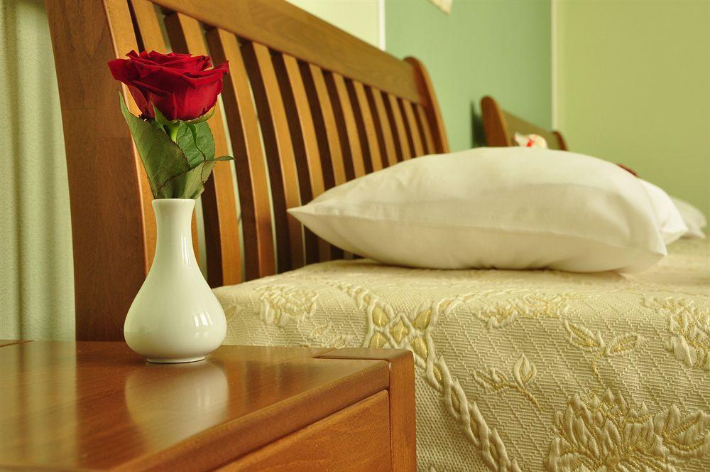 Hotel An-2 Kharkiv Extérieur photo