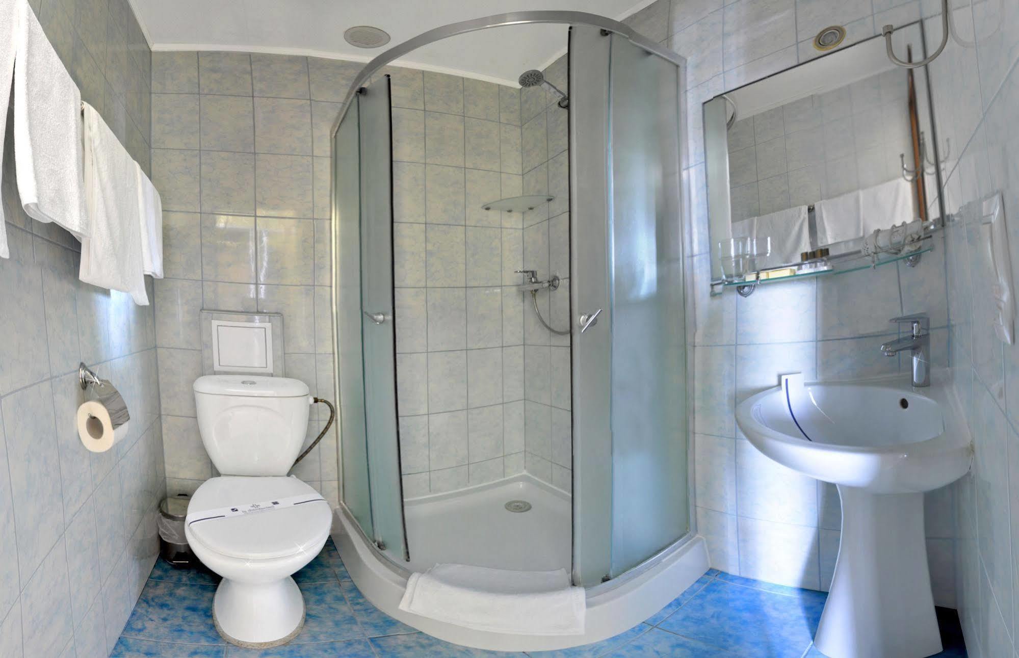 Hotel An-2 Kharkiv Extérieur photo