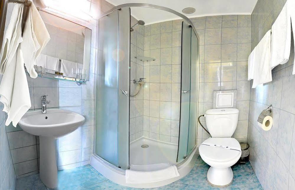 Hotel An-2 Kharkiv Extérieur photo